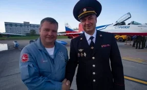 В Кемерове наградили командира «Стрижей» кузбассовца Дениса Кузнецова