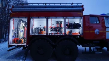 Фото: МЧС Кузбасса получило новые пожарные машины 3