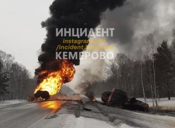 Фото: На участке трассы Кемерово — Новосибирск полностью восстановили движение 1