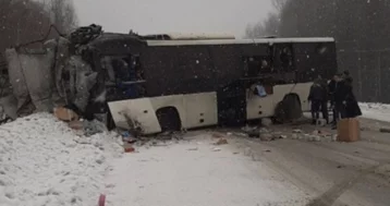 Фото: Сергей Цивилёв рассказал о госпитализации пострадавших в ДТП с грузовиком пассажиров автобуса 1