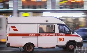 В Санкт-Петербурге автокран сбил 12-летнюю школьницу, за её жизнь борются врачи
