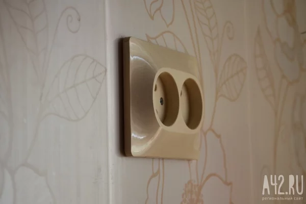 В Новокузнецком округе из-за сильного ветра отключили свет и холодную воду