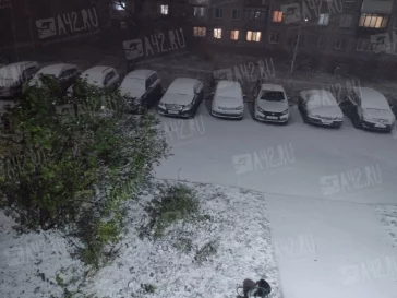 Фото: «Красота»: кемеровчане поделились кадрами засыпанного снегом города  1