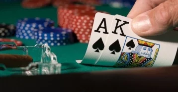 Фото: Искусственный интеллект обыграл в покер пять человек 1