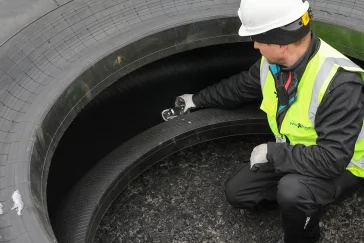 Фото: «Кузбассразрезуголь» внедряет современную систему мониторинга состояния крупногабаритных шин карьерных самосвалов 4
