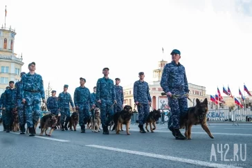 Фото: В Кемерове репетиции торжественного марша ко Дню Победы пройдут 30 апреля, 5 и 7 мая 2