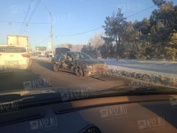 Фото: В Кемерове три автомобиля столкнулись на улице Терешковой: очевидцы делятся фото 2