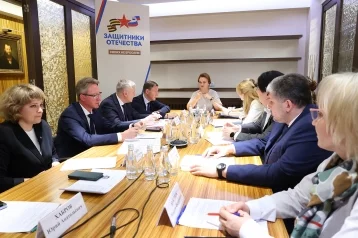 Фото: Андрей Турчак: Президенту РФ направили предложения по новым мерам поддержки участников СВО 2