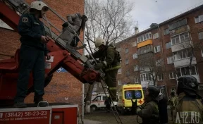 В Новокузнецке 18 человек эвакуировались из многоэтажки из-за пожара