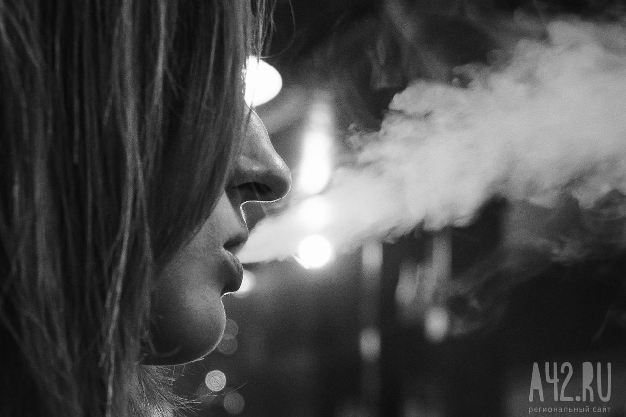 В Британии минздрав доказал, что вейпы менее вредны обычных сигарет