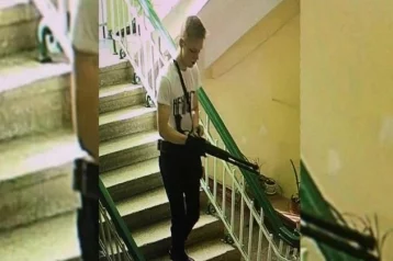 Фото: Кровь и разрушения: опубликовано видео осмотра места ЧП в керченском колледже 1