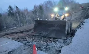 Дирекция автодорог Кузбасса показала, как восстанавливают участок трассы Бийск — Новокузнецк