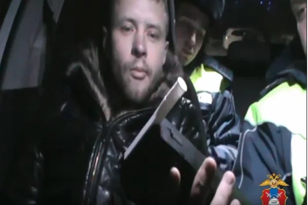 Пьяный кузбассовец без прав вёз ребёнка в детский сад на машине