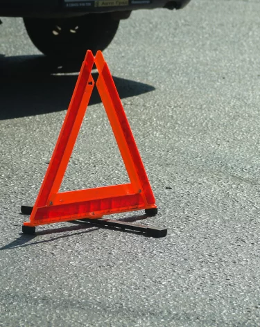 В Кузбассе на участке трассы Р-255 ограничили движение из-за массового ДТП с грузовиками