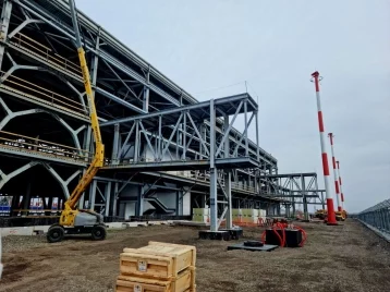 Фото: «На 40% завершён монтаж каркаса»: замгубернатора Кузбасса рассказал о строительстве нового терминала новокузнецкого аэропорта 1