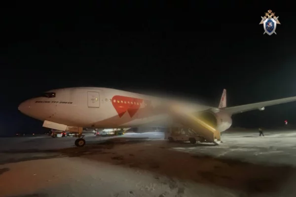 Летевший на Шри-Ланку самолёт вернулся в аэропорт Новосибирска из-за неполадки