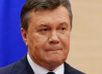 Фото: Порошенко «пригласил» Януковича на Украину 1