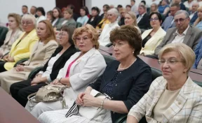Лучшие медики Кузбасса получили награды