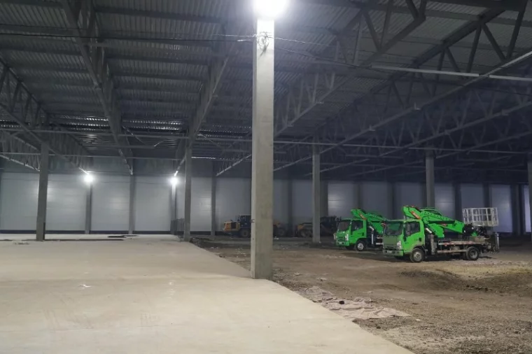 Фото: Власти Кузбасса оценили готовность комбината за 8 млрд рублей в Кемерове 7