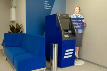 Фото: Банки начинают отменять лимит для сторонних карт в своих банкоматах 1
