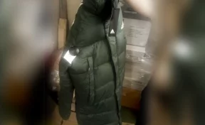 В Кемерове мужчина пытался украсть куртку из магазина