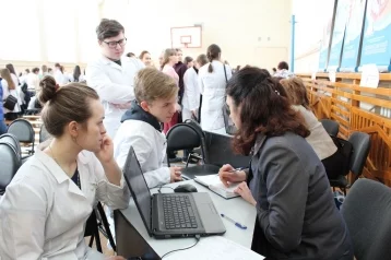 Фото: В Кузбассе вырастет количество студентов-медиков 1