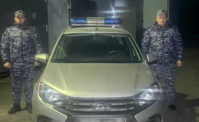 В Кузбассе росгвардейцы ночью помогли пенсионеру в халате и тапочках