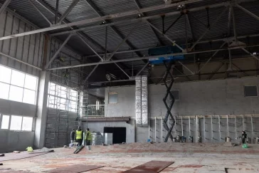 Фото: Завершается демонтаж: мэр Кемерова рассказал о ходе ремонта легкоатлетического манежа 2