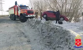В Кузбассе на сбившего женщину и подростка пьяного водителя завели уголовное дело