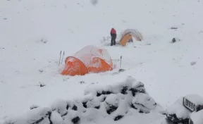 Спасатели нашли на камчатском вулкане туриста, у которого отказали ноги, мёртвым