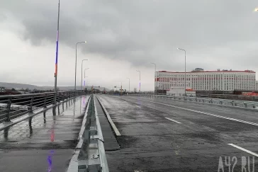 Фото: В Кемерове открыли движение по Театральному мосту 2
