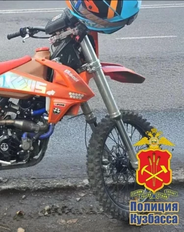 В Ленинске-Кузнецком 10-летняя девочка попала в реанимацию после ДТП с мотоциклом
