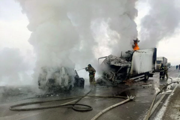 В Иркутской области на трассе Р-255 «Сибирь» в ДТП погибли 2 ребёнка и их родители
