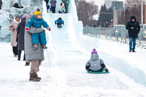 Новогодние каникулы по другим правилам: как провести длинные выходные в Кемерове, если диван и оливье уже не радуют