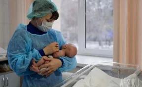 Выступившему против абортов актёру Певцову предложили рожать самостоятельно