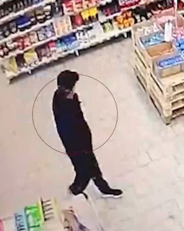 Кемеровчанин попытался похитить из магазина 5 банок кофе