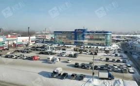 В Кемерове неизвестные сообщили о минировании суда и крупного рынка