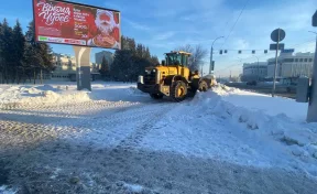 Об уборке снега 4 января рассказали власти Кемерова
