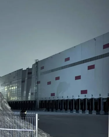 В Кузбассе СК возбудил дело после обрушения части кровли на складе Wildberries 