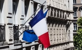 Супруга президента Франции предлагала сделать шпиль Собора Парижской Богоматери в форме фаллоса