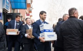 «Единая Россия» отправила на Донбасс свыше 7 тысяч тонн гуманитарной помощи