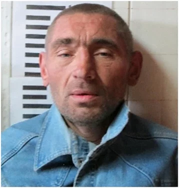 Фото: В Кузбассе пропал мужчина с татуировкой в виде надписи «Не буди» 1