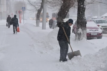Фото: Кузбассовцев предупредили о метелях и мокром снеге 1