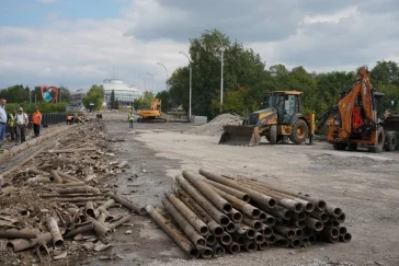 Фото: Илья Середюк: в Кемерове начали ремонтировать подходы к Красноармейскому мосту 2