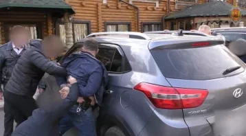 Фото: В Кемерове экс-начальника отдела «Ростелекома» будут судить за взятку в 800 тысяч рублей 1