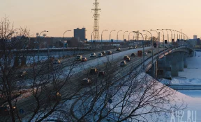 На Кузнецком мосту в Кемерове 27 марта временно перекроют движение из-за подрыва льда на Томи 