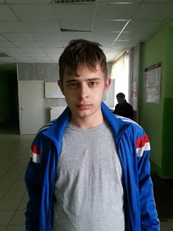 Фото: В Кузбассе пропал 16-летний юноша в красных шортах 1