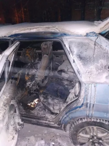 Фото: Кузбассовец сжёг машину обидчика после конфликта 1