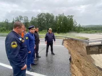 Фото: В Бурятии из-за обвала моста прервалось дорожное сообщение с 20 населёнными пунктами 1