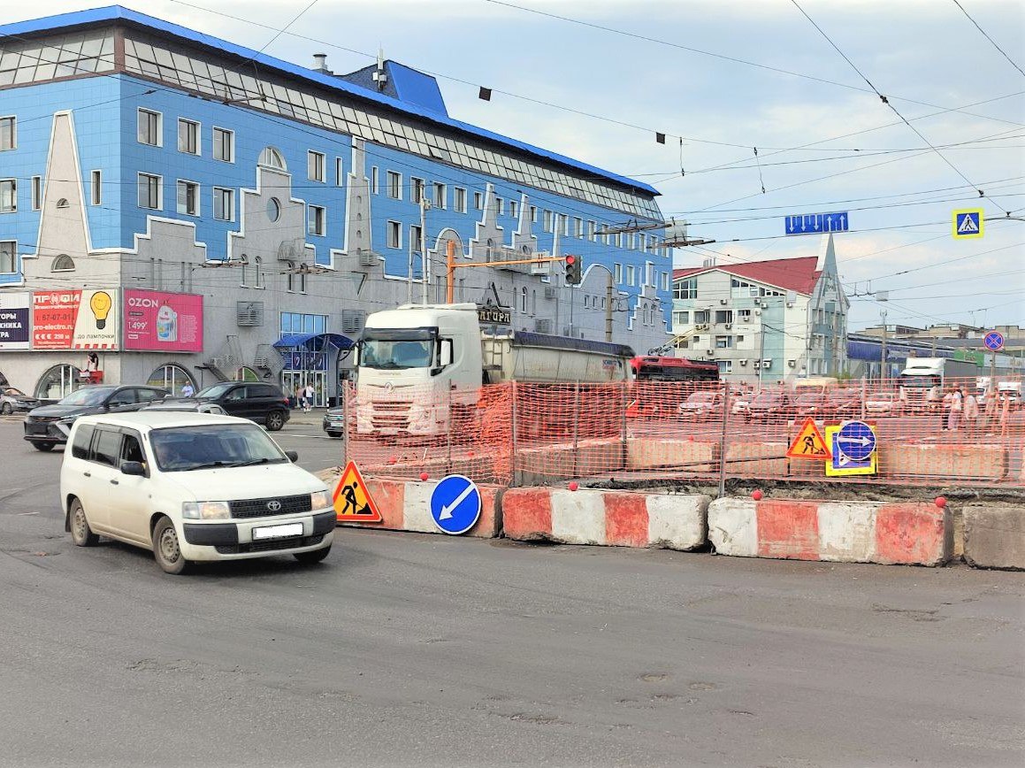 В Кемерове заменят теплотрассу на перекрёстке Советского и Кузнецкого проспектов: ожидаются ограничения движения